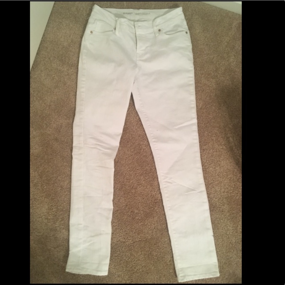 *PRICE DROPPED* White Jeans